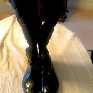 Used black rain boots